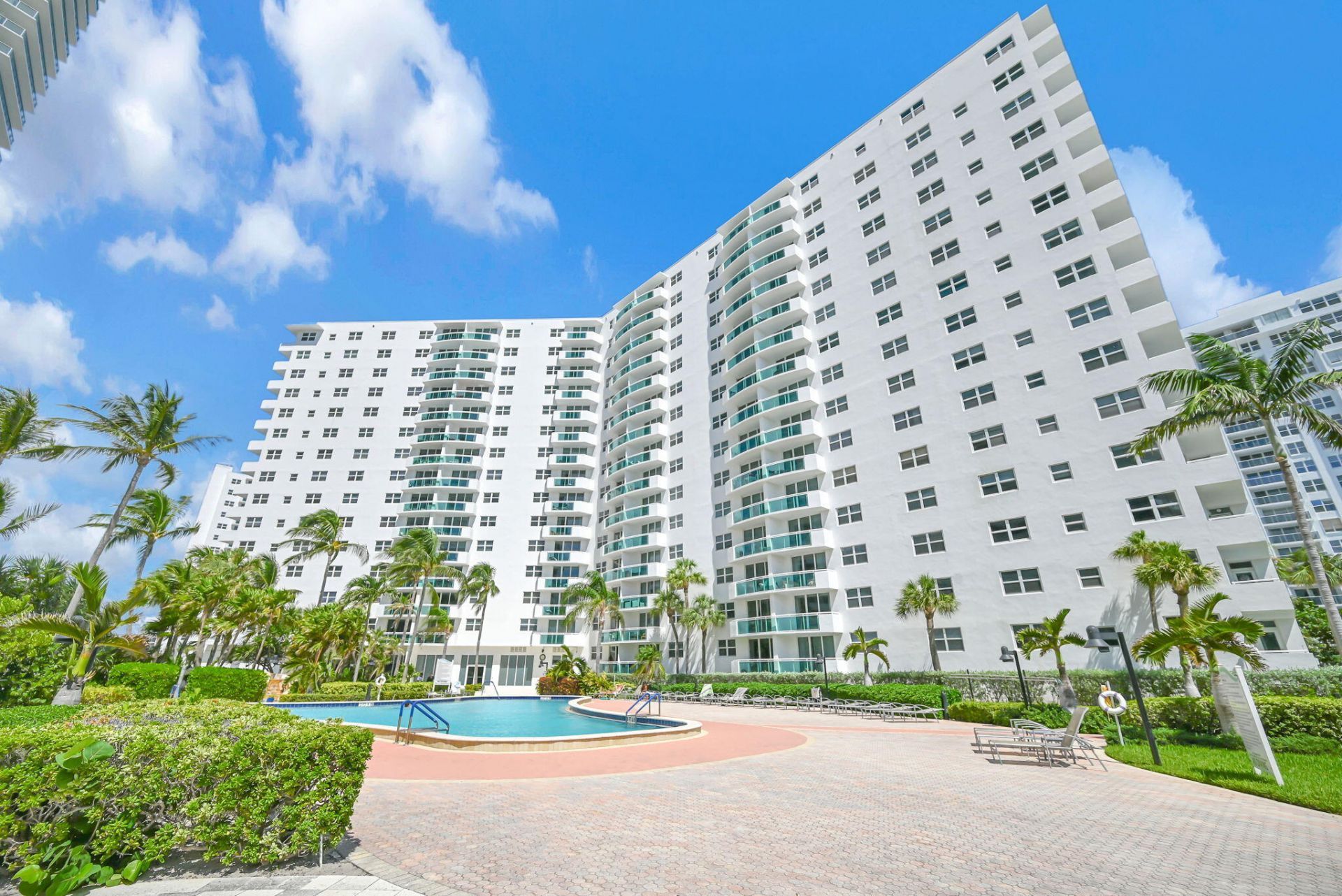 3001 S Ocean Drive, Unit 403, Hollywood, FL 33019 Photo