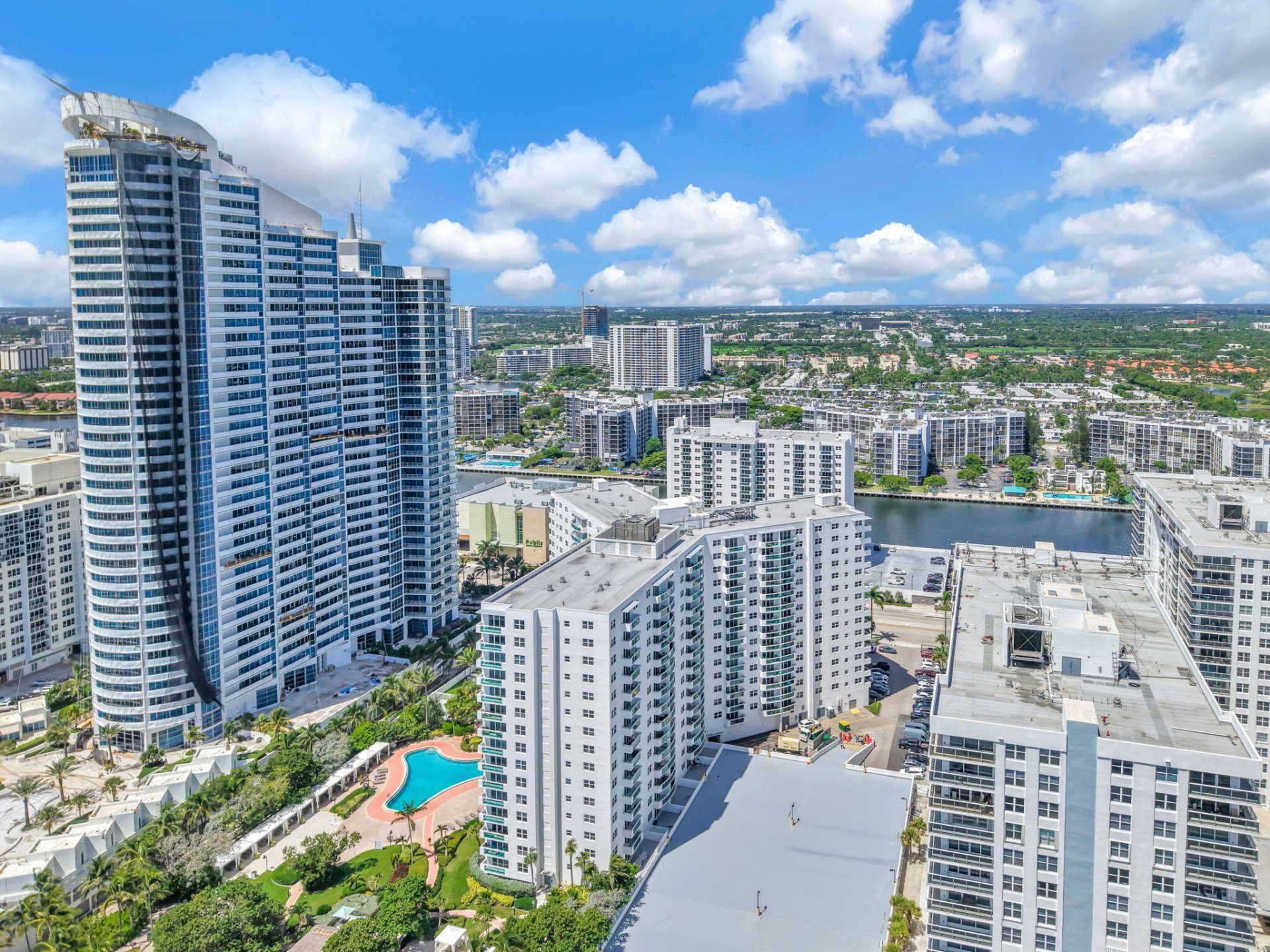 3001 S Ocean Drive, Unit 403, Hollywood, FL 33019 Photo