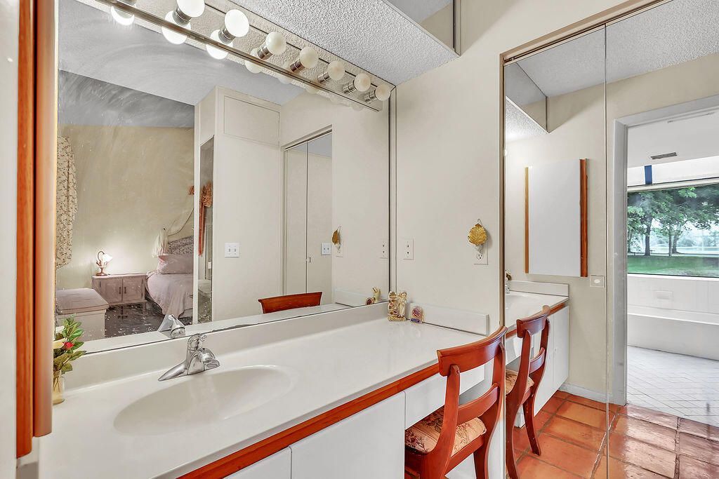 9420 Chelsea Drive S, Plantation, FL 33324 Photo