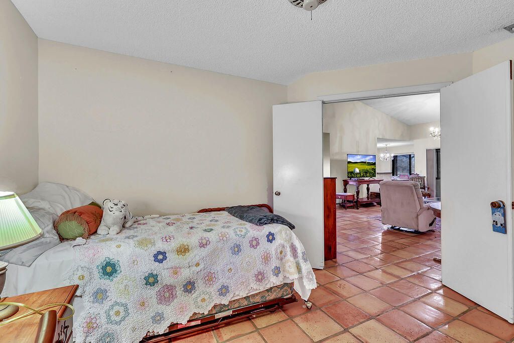 9420 Chelsea Drive S, Plantation, FL 33324 Photo