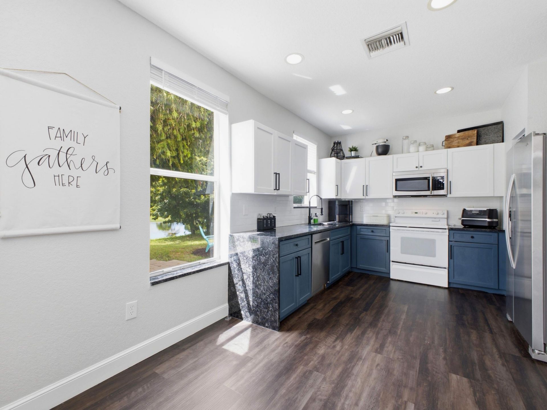 5676 Azalea Circle, West Palm Beach, FL 33415 Photo