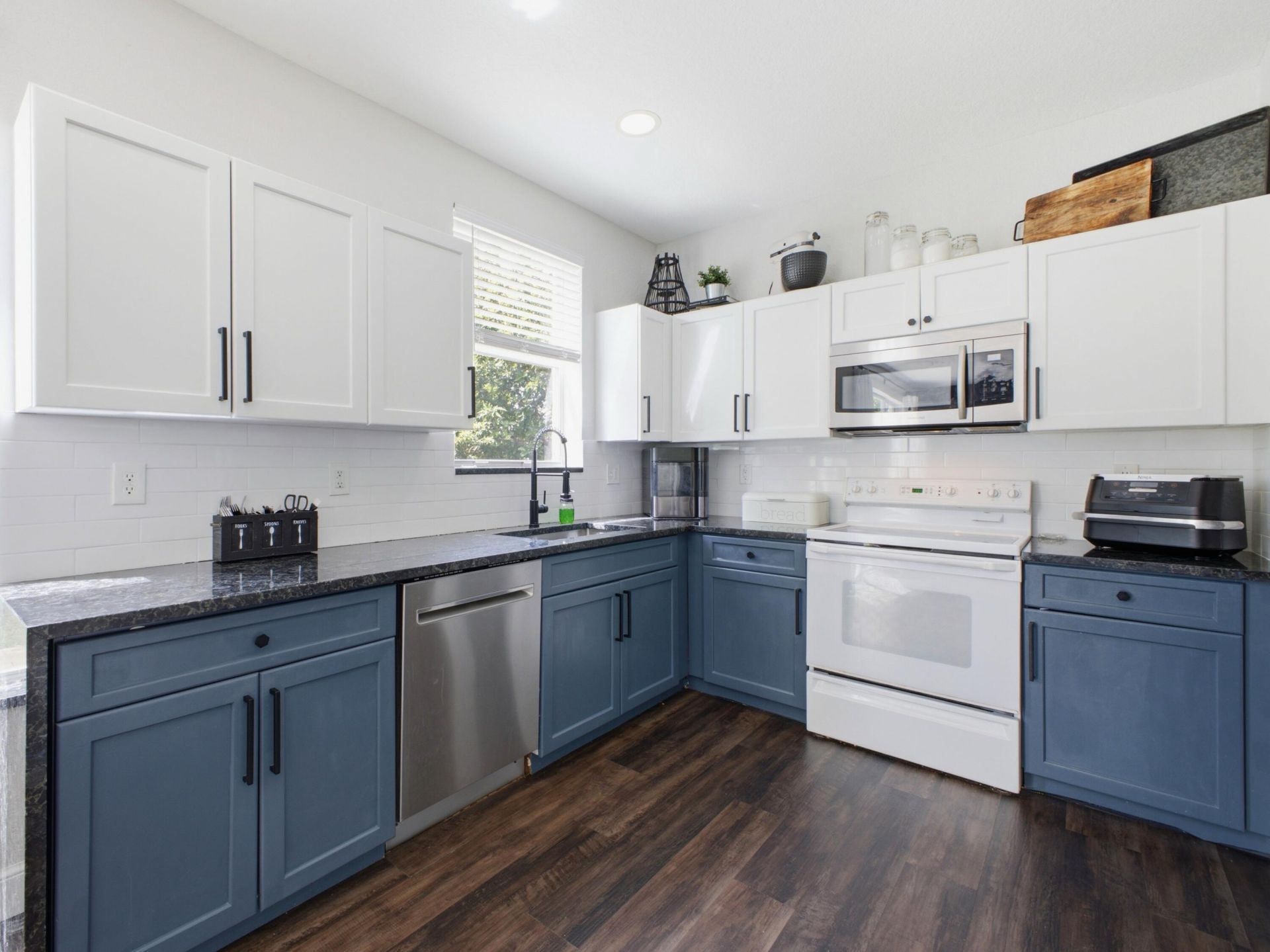 5676 Azalea Circle, West Palm Beach, FL 33415 Photo