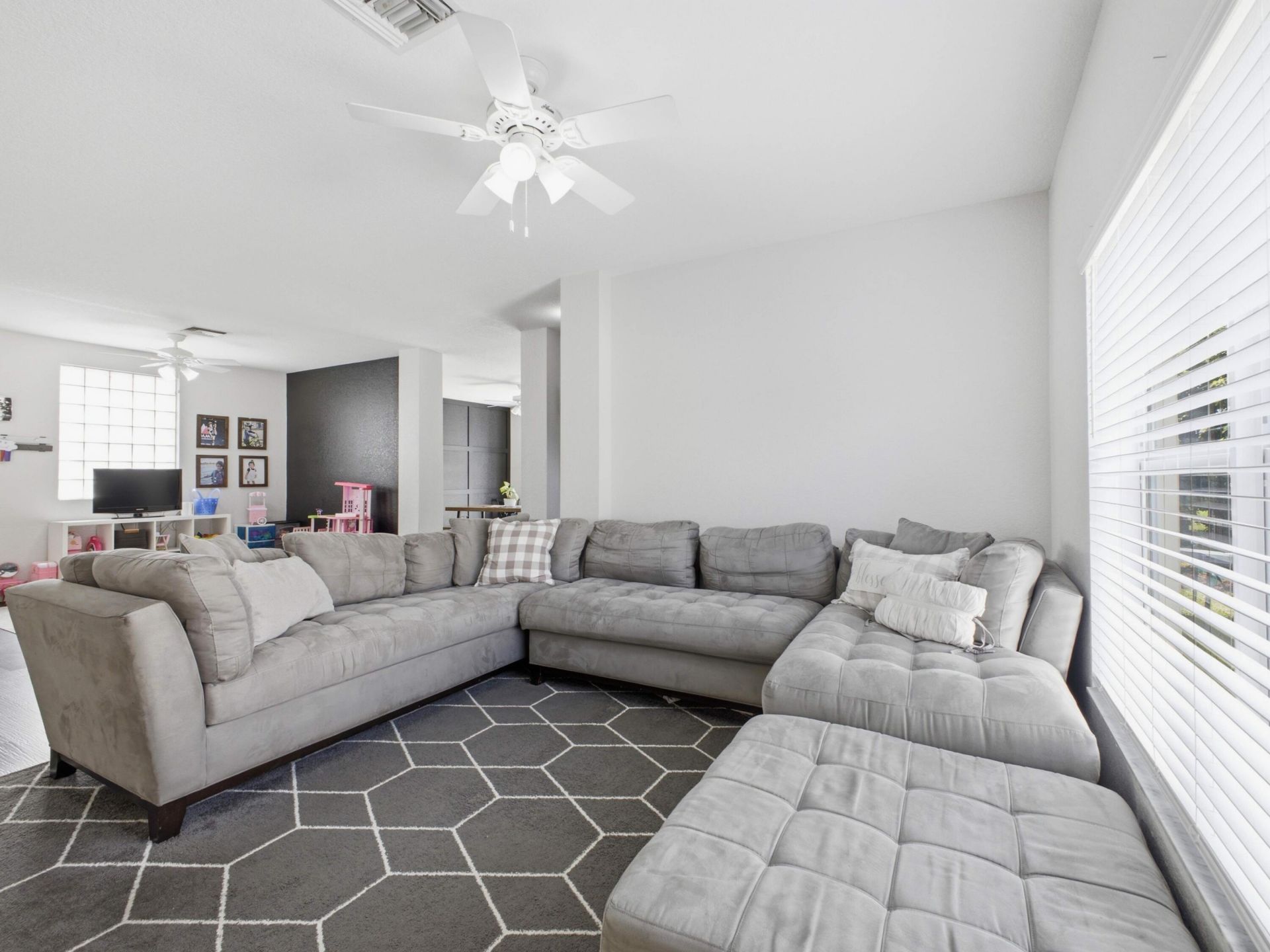5676 Azalea Circle, West Palm Beach, FL 33415 Photo