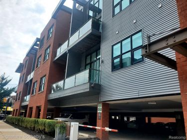 111 N Main Street , Unit 202, Royal Oak, Mi 48067