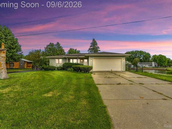 623 S Augres River Drive, Au Gres, Mi 48703