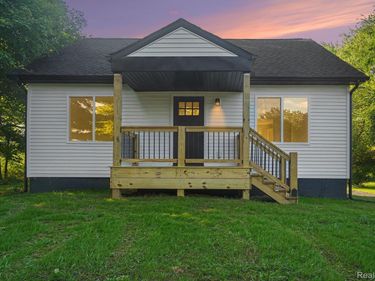 2280 Bowers Road, Lapeer Township, Mi 48446