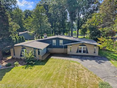 7514 Capri Drive, White Lake Township, Mi 48383