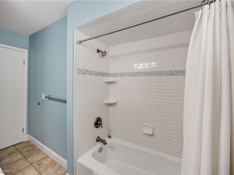 1316 W 105th Street, Cleveland, OH 44102 Photo 21