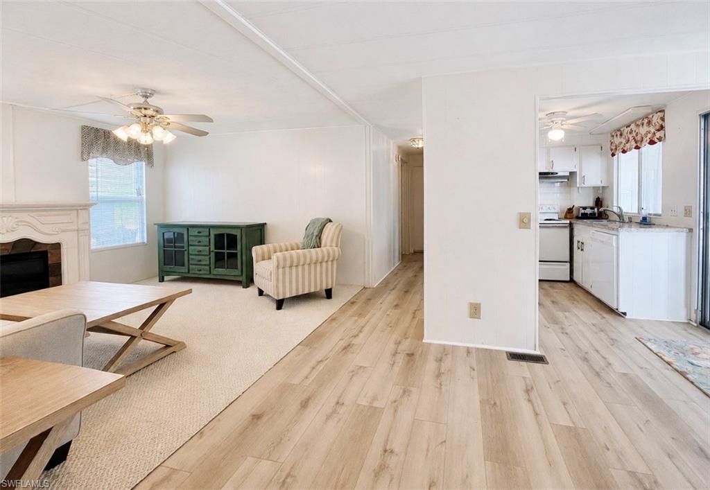 817 Cape Haze Ln, Naples, FL 34104 Photo