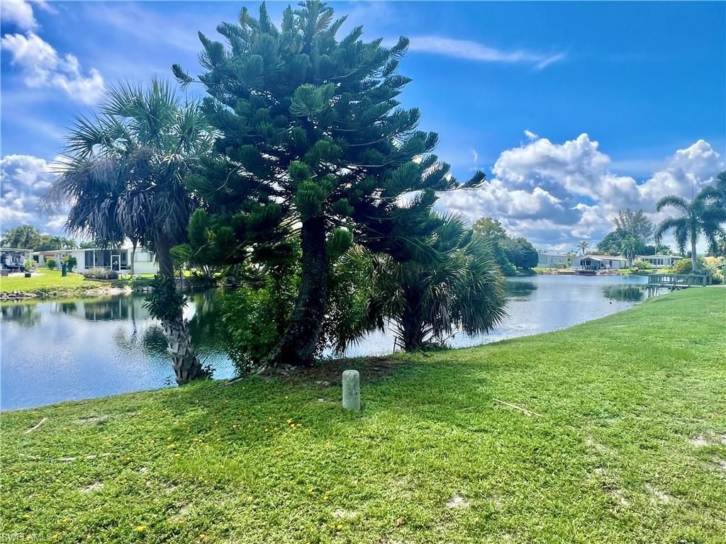 817 Cape Haze Ln, Naples, FL 34104 Photo