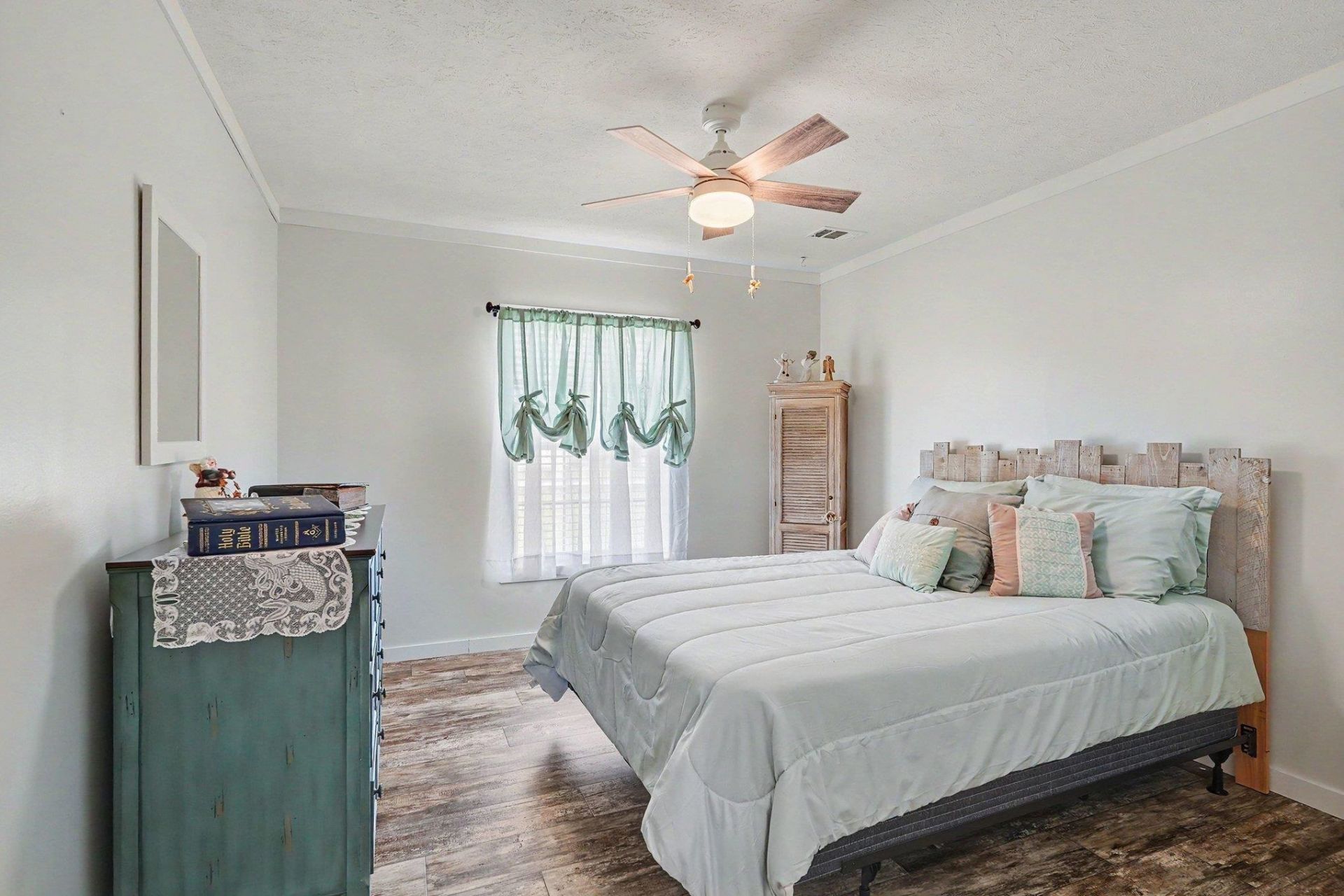 3294 Marshland Rd.  Photo 20