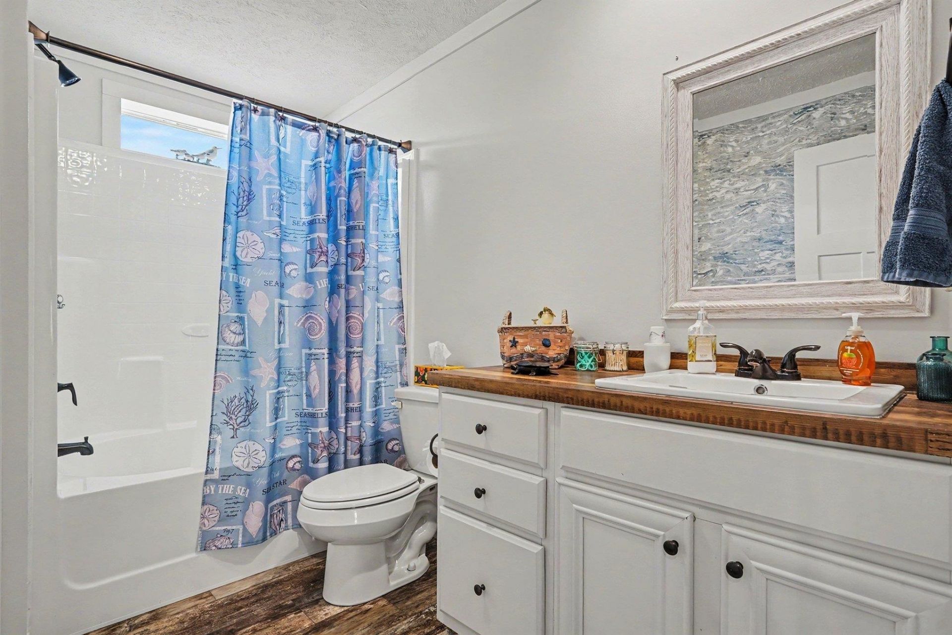 3294 Marshland Rd.  Photo 22