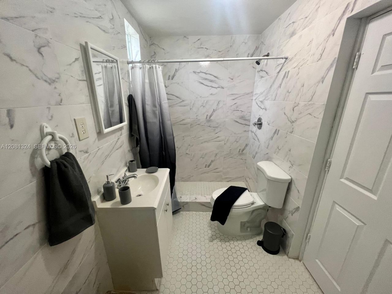 2224 SW 11th St , Unit 2, Miami, FL 33135 Photo