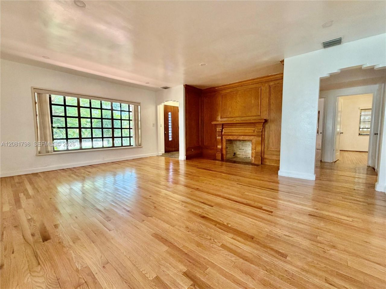 9132 Byron Ave, Surfside, FL 33154 Photo