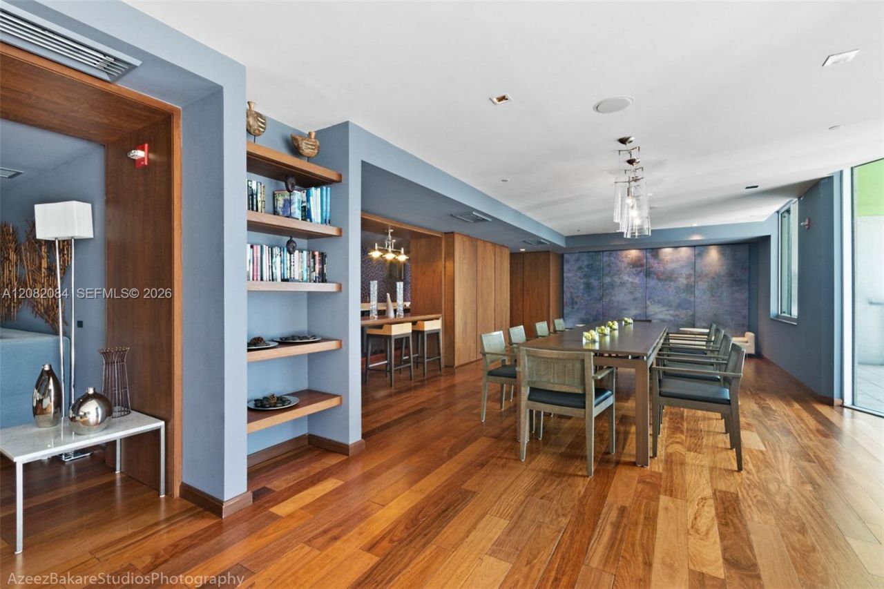 325 S Biscayne Blvd , Unit 415, Miami, FL 33131 Photo
