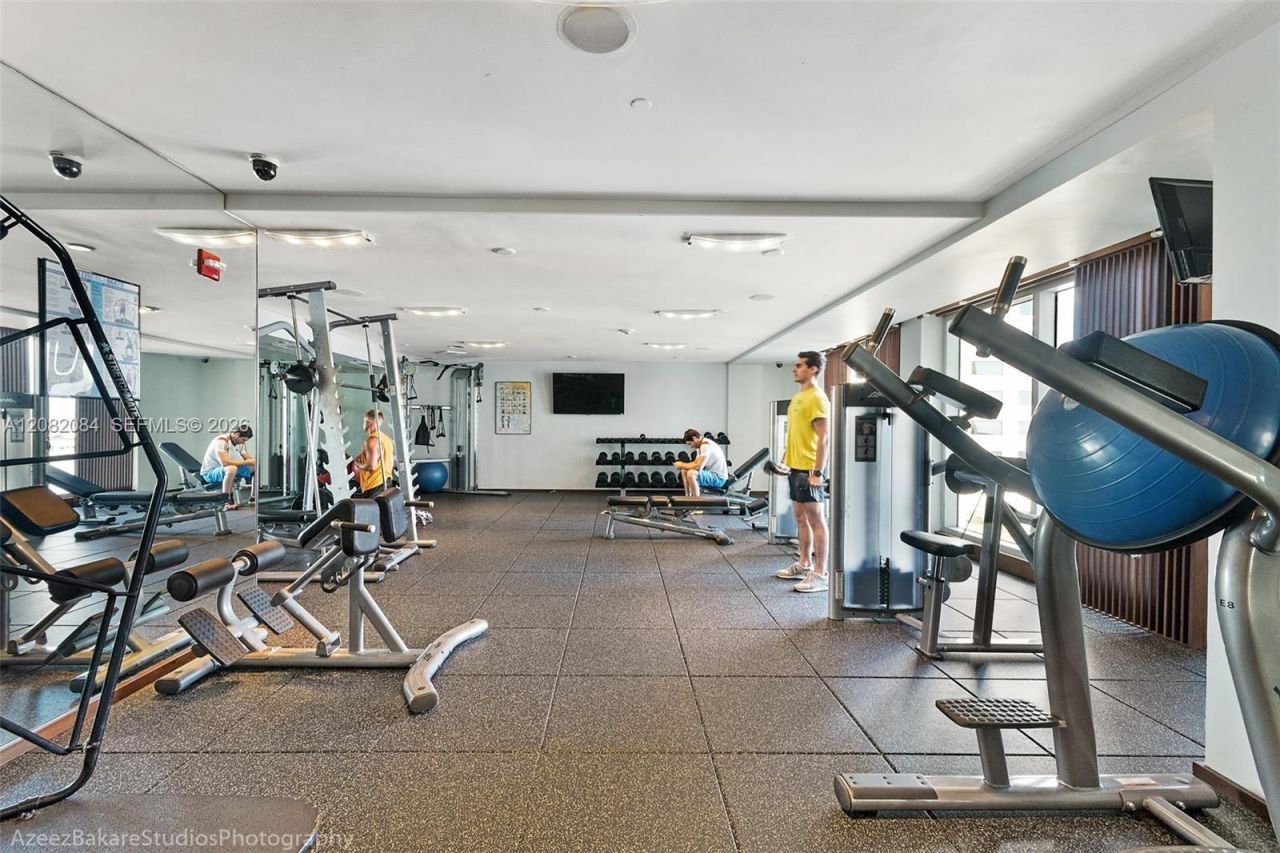 325 S Biscayne Blvd , Unit 415, Miami, FL 33131 Photo