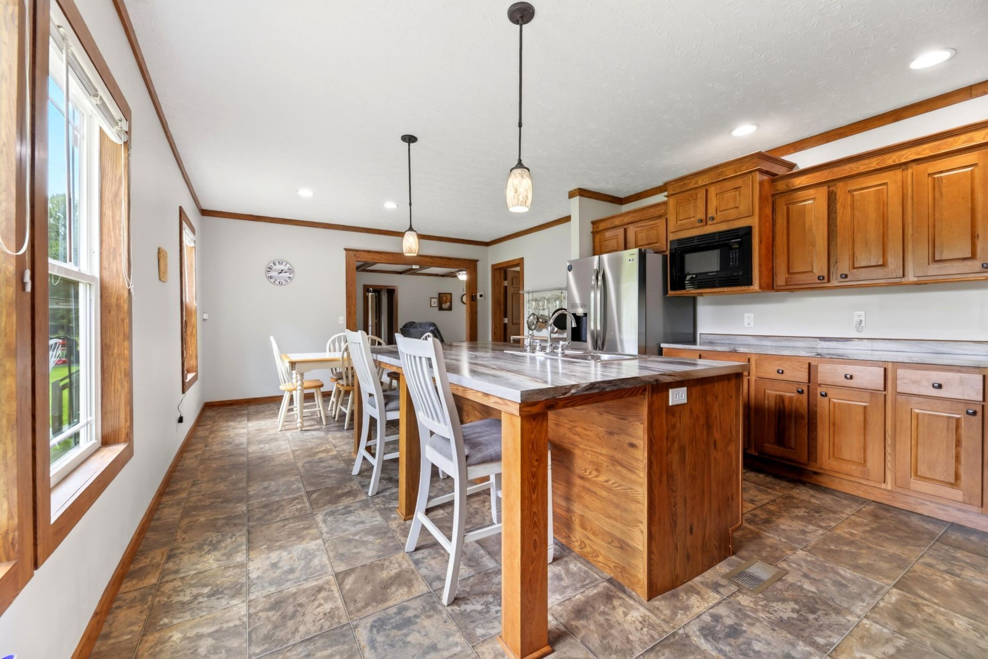 1331 N Brewington Road Photo 27