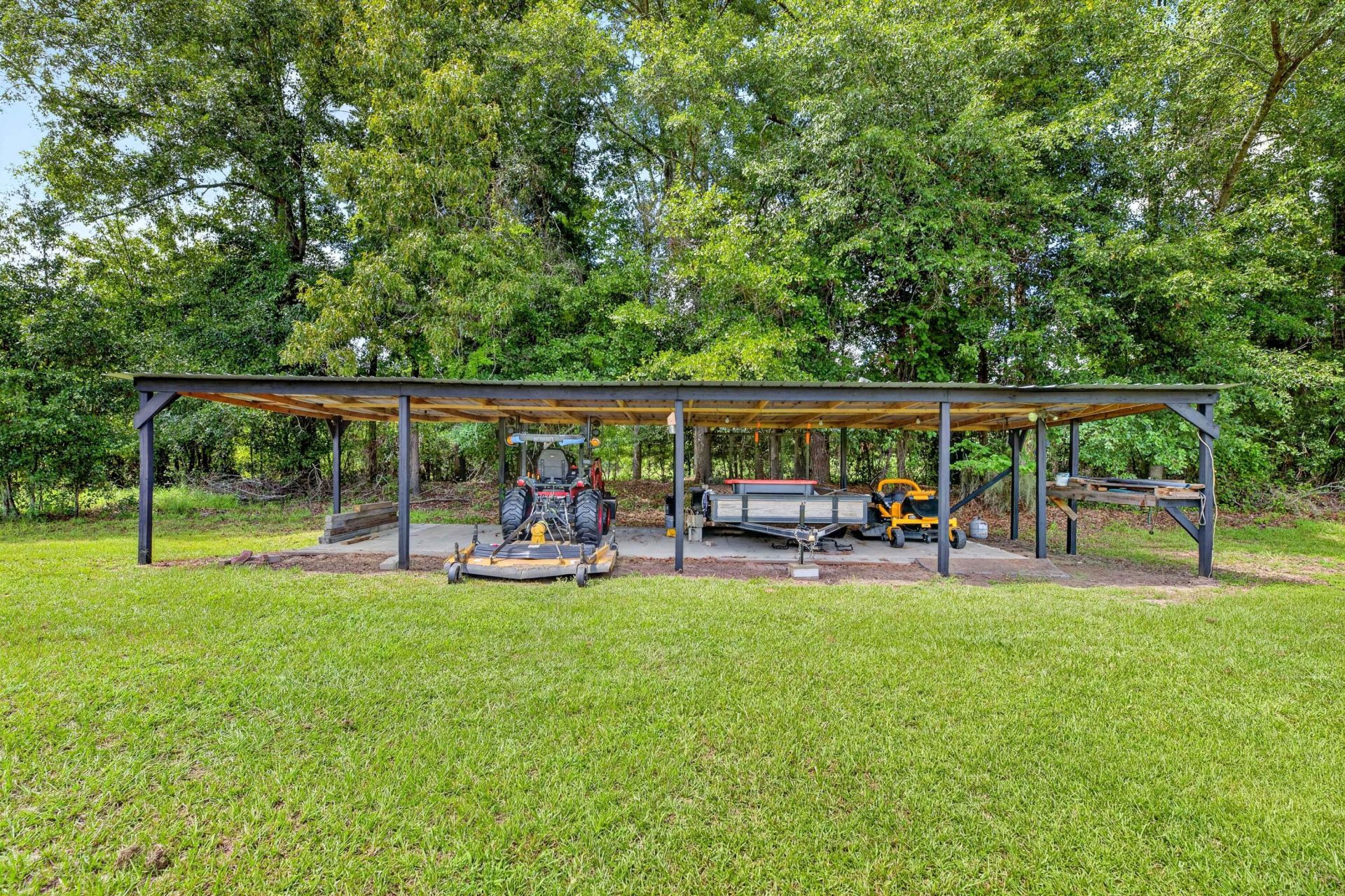 1331 N Brewington Road Photo 9