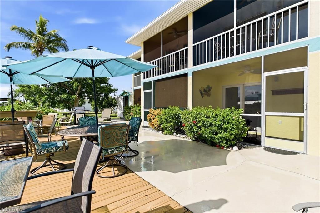 3226 Stringfellow Rd, Saint James City, FL 33956 Photo
