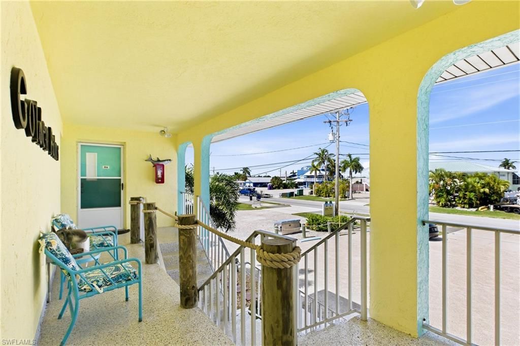 3226 Stringfellow Rd, Saint James City, FL 33956 Photo