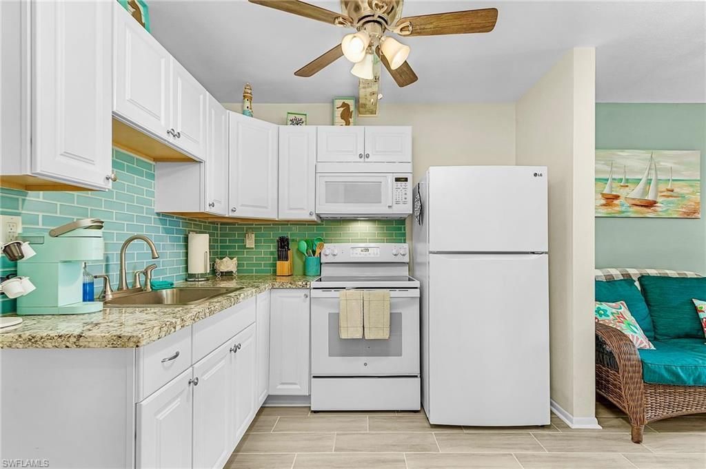 3226 Stringfellow Rd, Saint James City, FL 33956 Photo