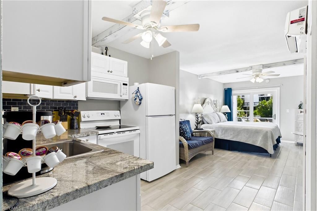 3226 Stringfellow Rd, Saint James City, FL 33956 Photo