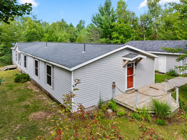 6930 E Arrowroot Trail, Gaylord, MI 49735