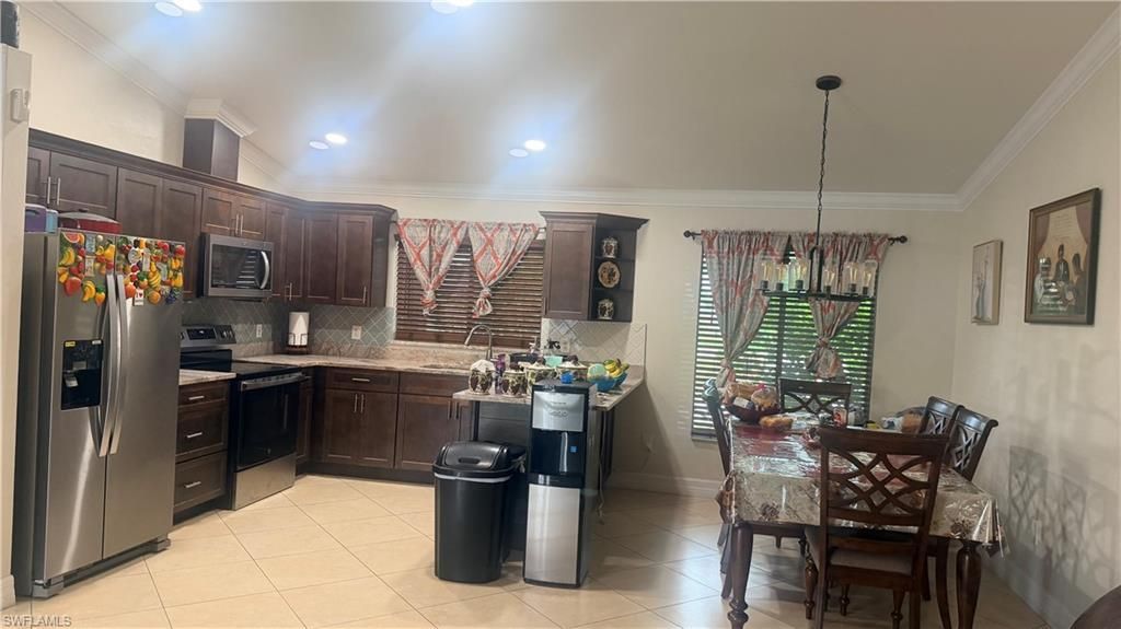 2230 Crystal Dr, Fort Myers, FL 33907 Photo
