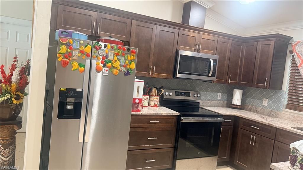 2230 Crystal Dr, Fort Myers, FL 33907 Photo