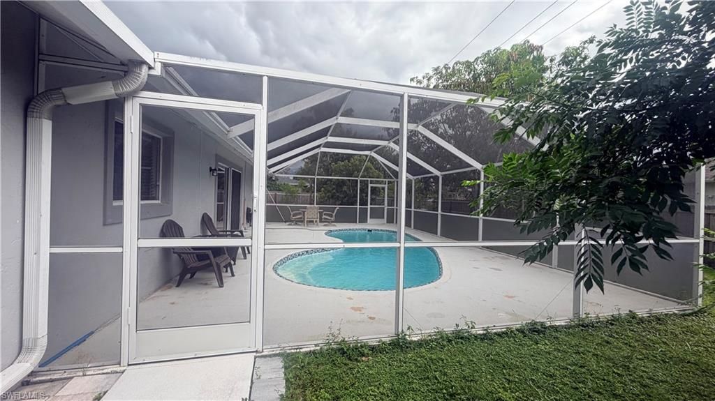 2230 Crystal Dr, Fort Myers, FL 33907 Photo