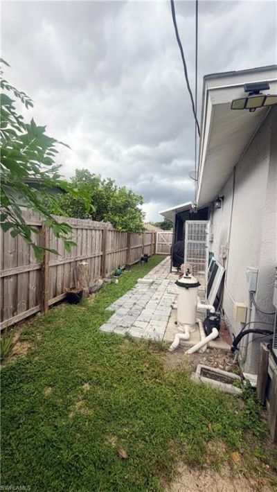 2230 Crystal Dr, Fort Myers, FL 33907 Photo