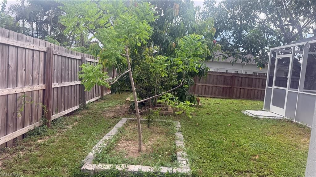 2230 Crystal Dr, Fort Myers, FL 33907 Photo