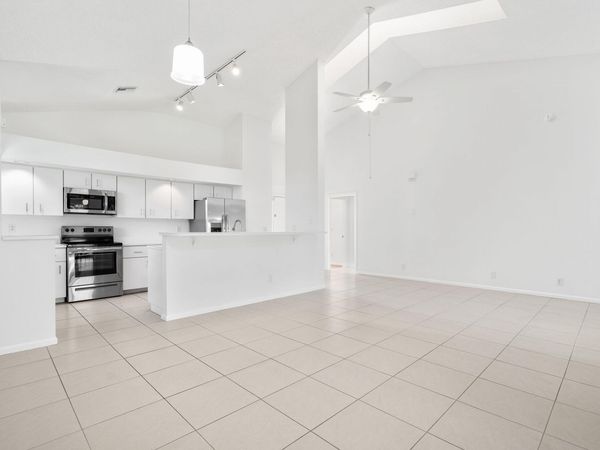8049 ABERDEEN Drive, Unit 202, Boynton Beach, FL 33472