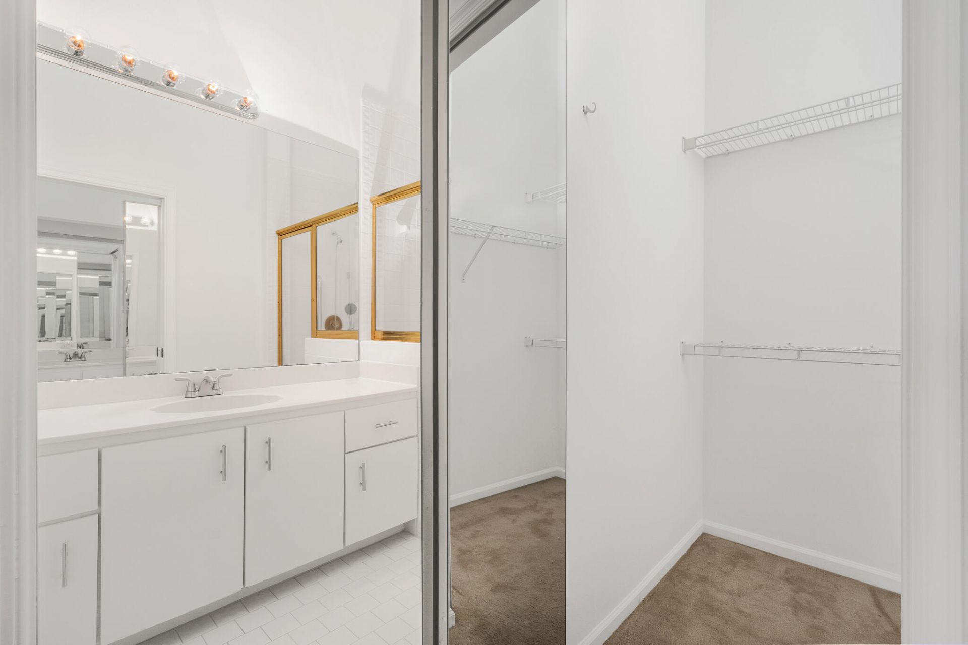 8049 Aberdeen Drive, Unit 202, Boynton Beach, FL 33472 Photo
