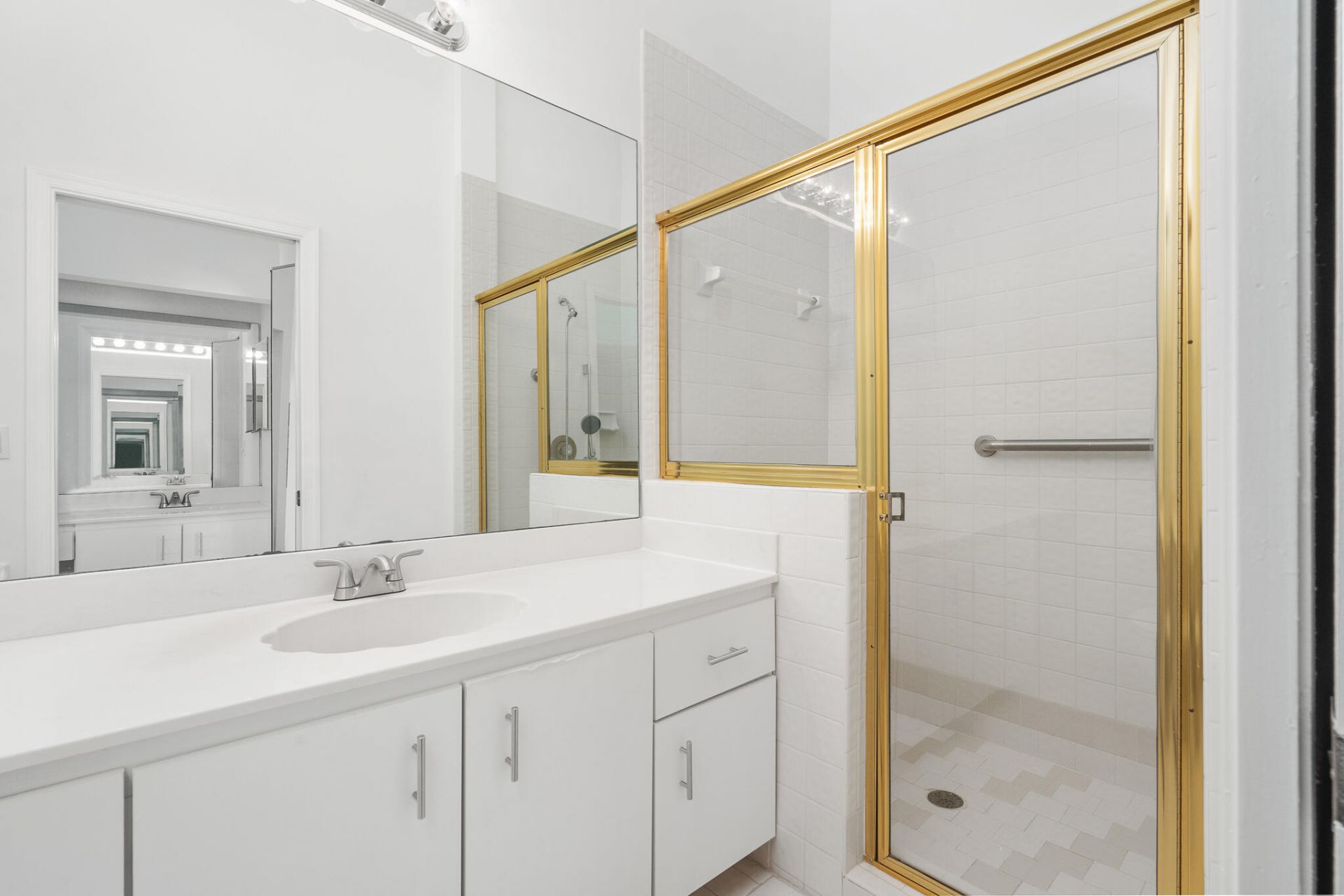 8049 Aberdeen Drive, Unit 202, Boynton Beach, FL 33472 Photo