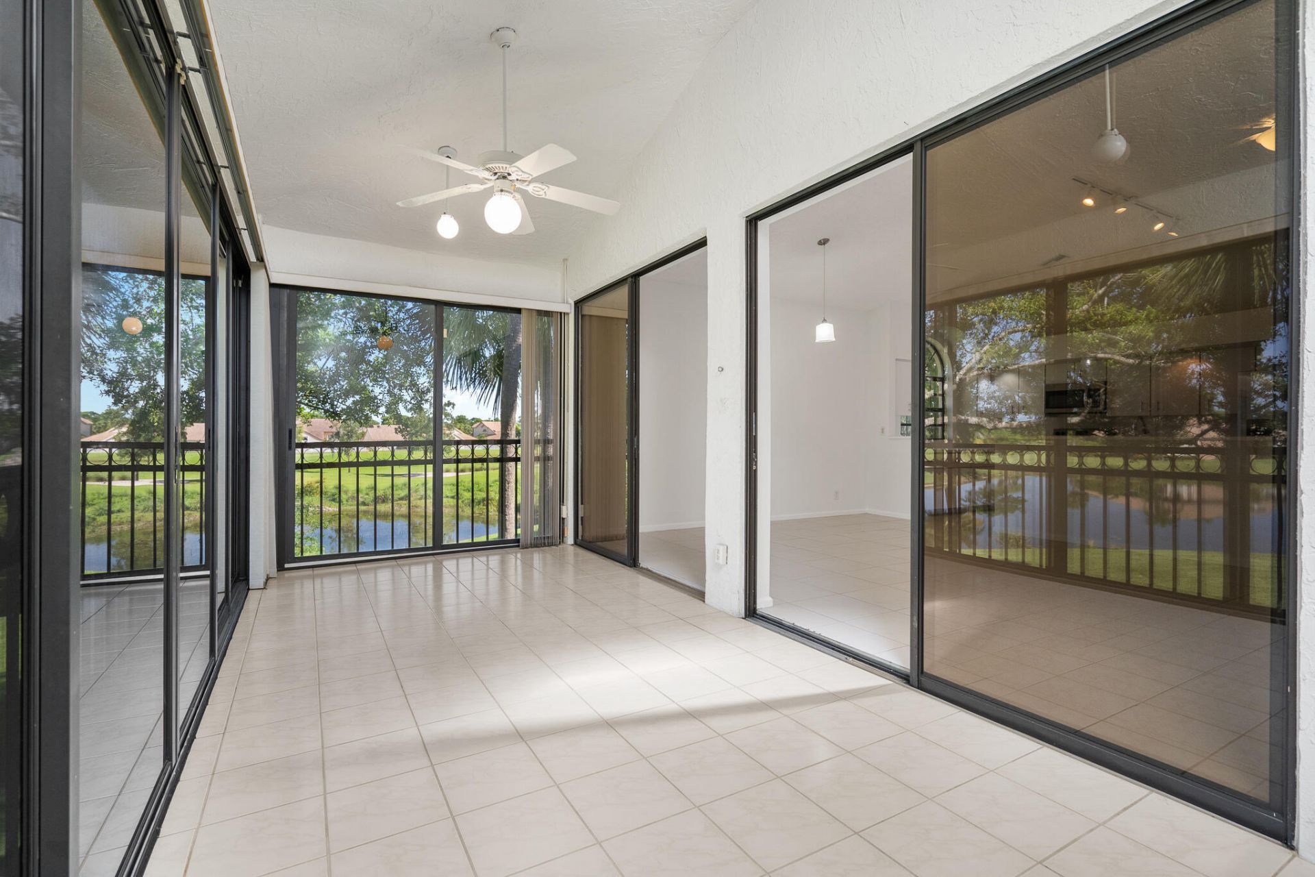 8049 Aberdeen Drive, Unit 202, Boynton Beach, FL 33472 Photo