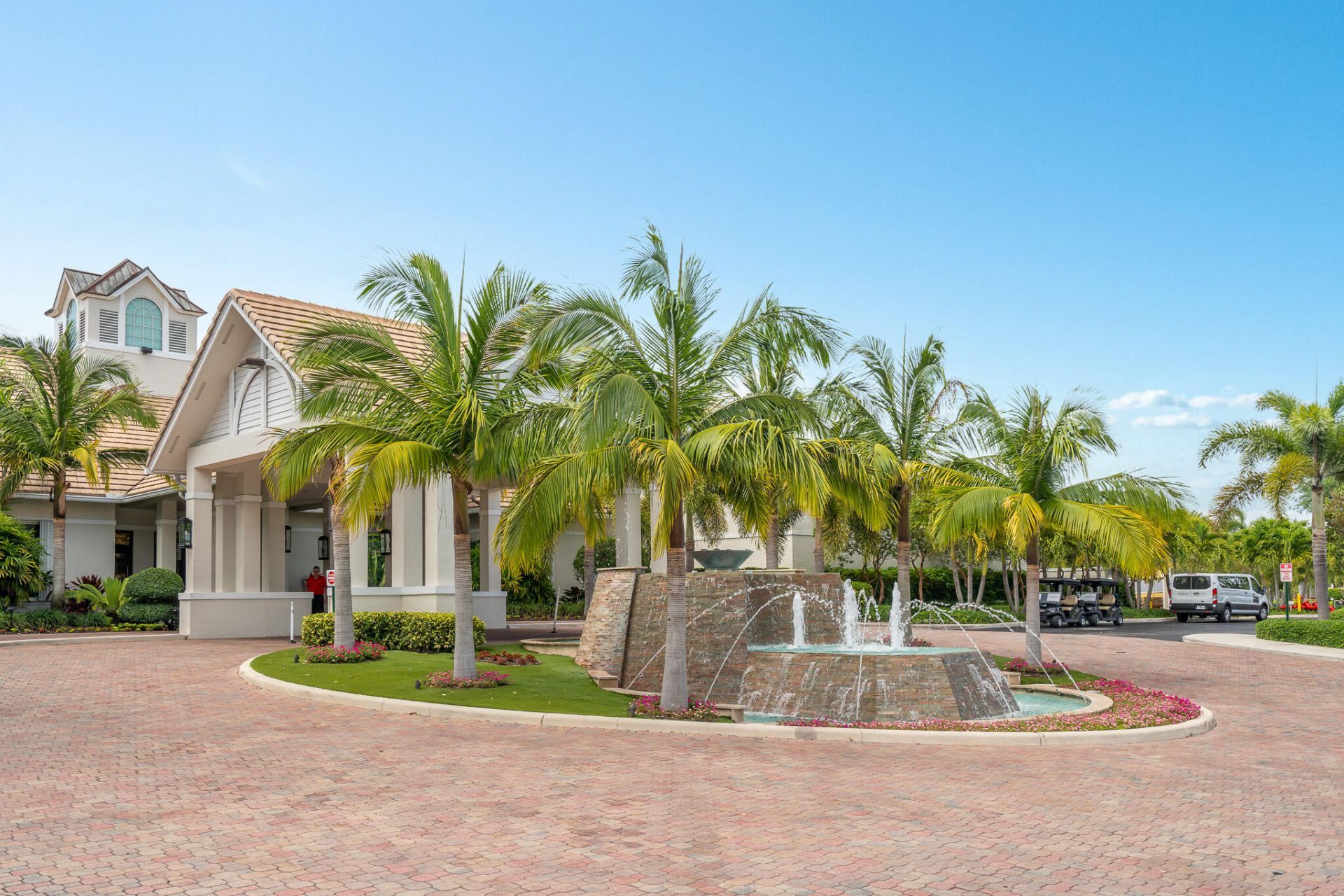 8049 Aberdeen Drive, Unit 202, Boynton Beach, FL 33472 Photo