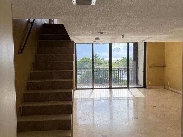 2300 NE 33rd Avenue, Unit 604, Fort Lauderdale, FL 33305