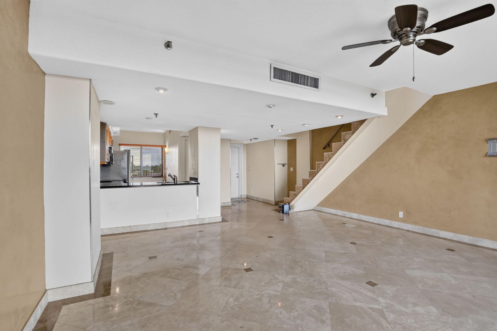 2300 NE 33rd Avenue, Unit 604, Fort Lauderdale, FL 33305 Photo