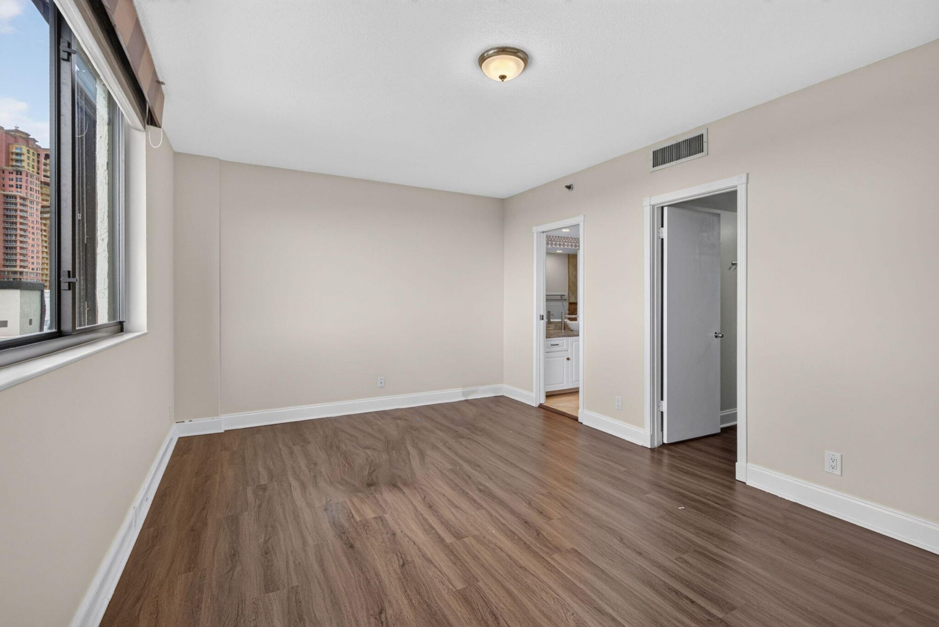 2300 NE 33rd Avenue, Unit 604, Fort Lauderdale, FL 33305 Photo