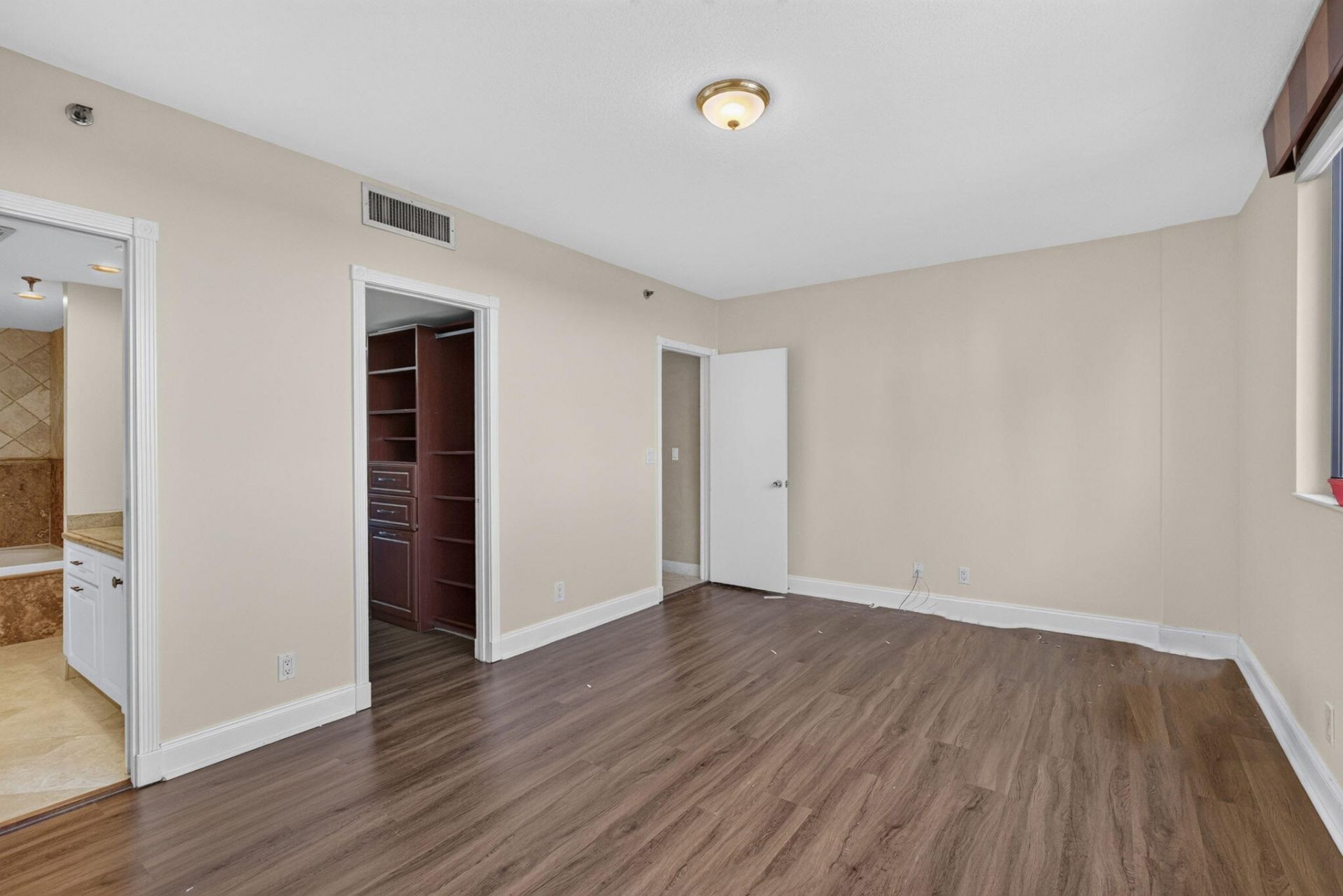 2300 NE 33rd Avenue, Unit 604, Fort Lauderdale, FL 33305 Photo