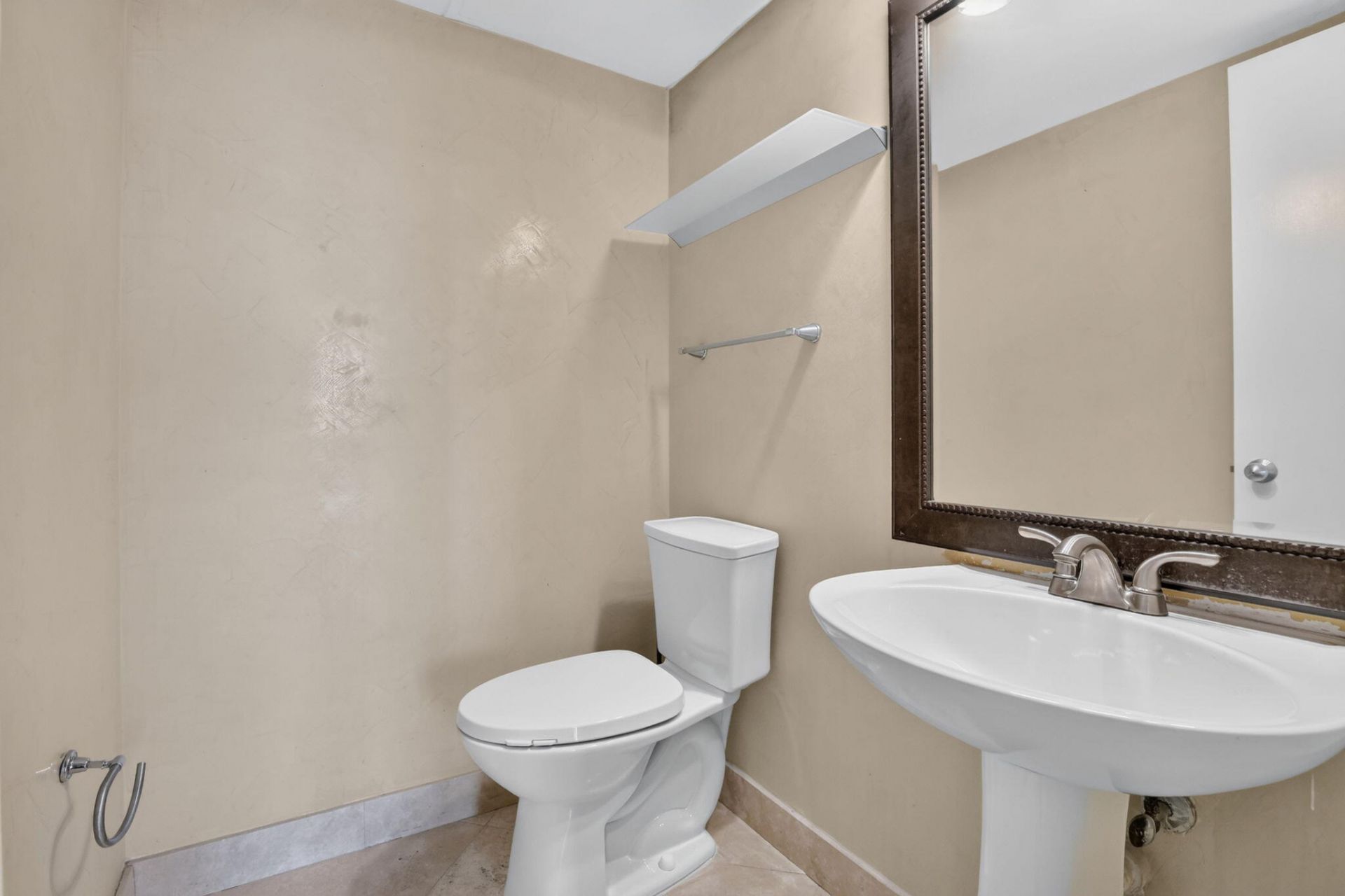 2300 NE 33rd Avenue, Unit 604, Fort Lauderdale, FL 33305 Photo