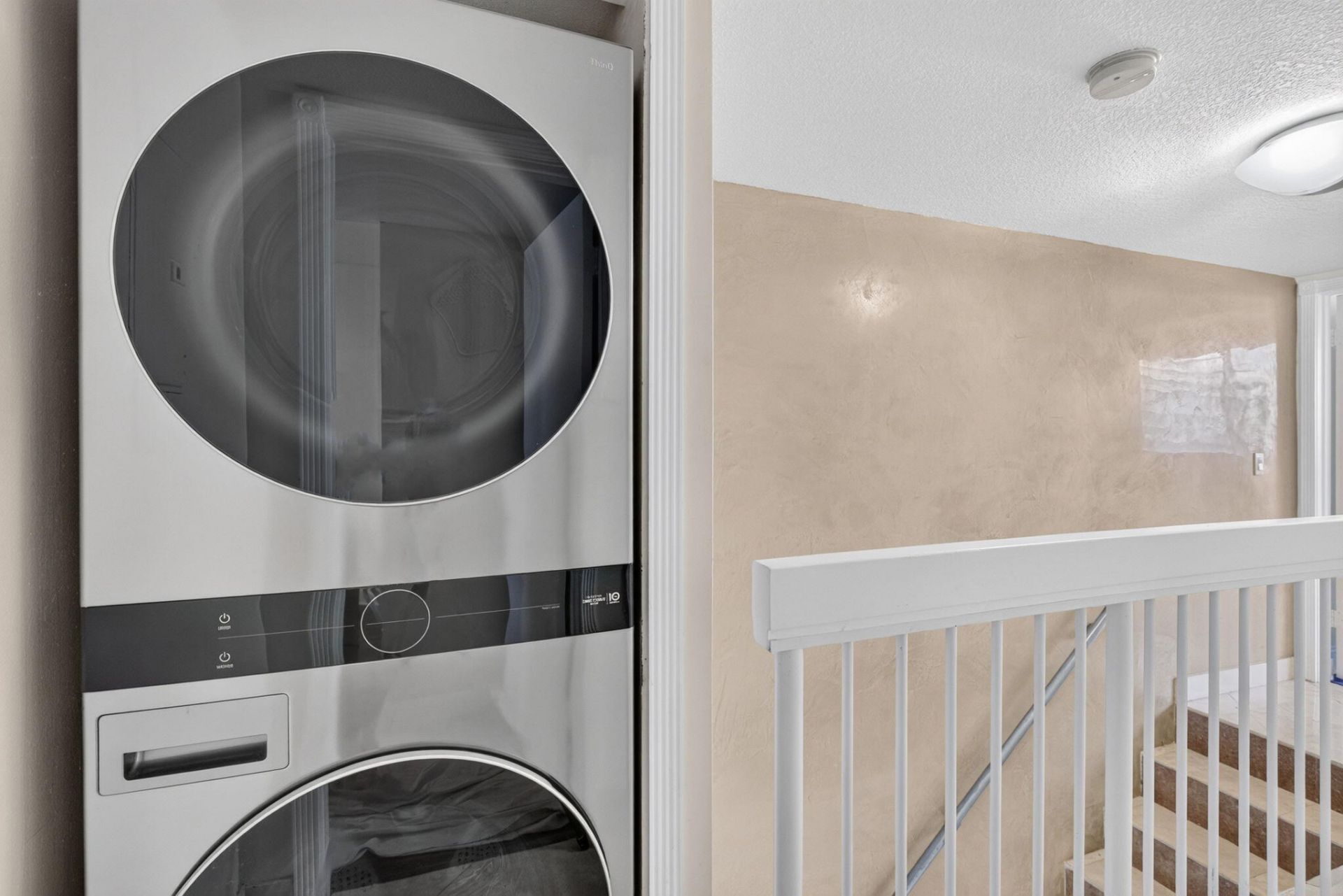2300 NE 33rd Avenue, Unit 604, Fort Lauderdale, FL 33305 Photo