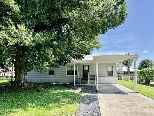 2332 SE 29TH Street, Okeechobee, FL 34974