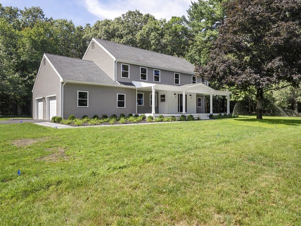 14 Cider Mill Rd, Medway, MA 02053