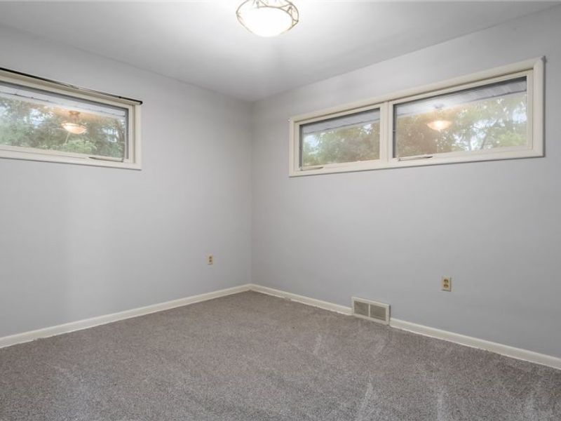 2403 Center Drive, Zanesville, OH 43701 Photo 17