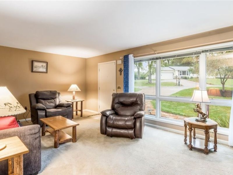 2403 Center Drive, Zanesville, OH 43701 Photo 2