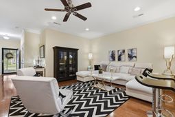 1173 Euclid Drive photo 4