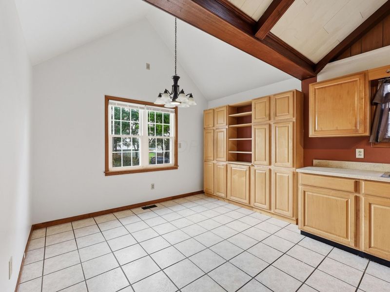 20372 Catherine Boulevard, Circleville, OH 43113 Photo 9