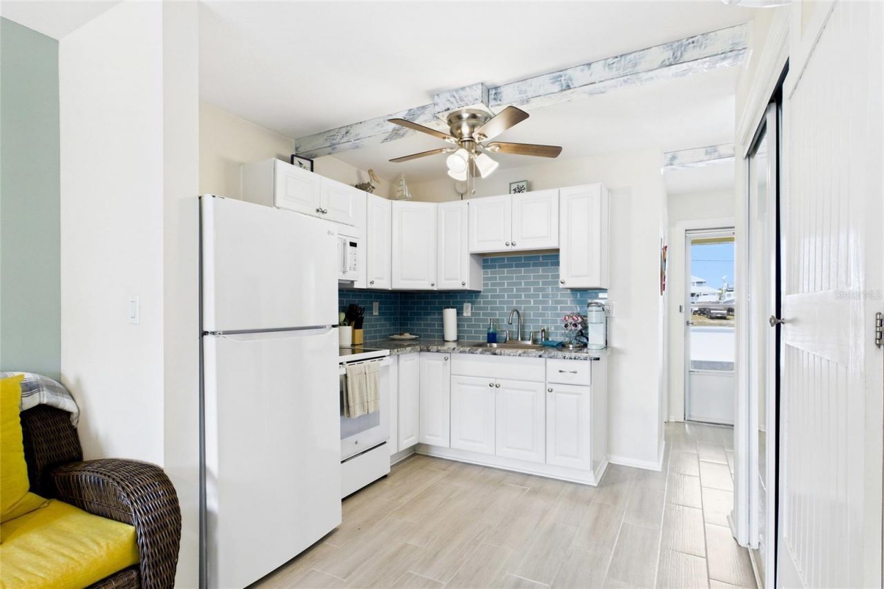 3226 Stringfellow Road , Saint James City, FL 33956 Photo